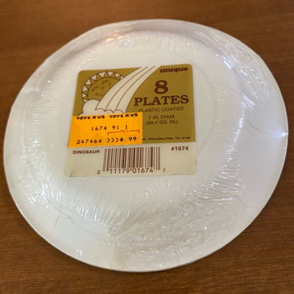 Vintage party paper plates Dinosaur #1674 - Picture 2 of 2